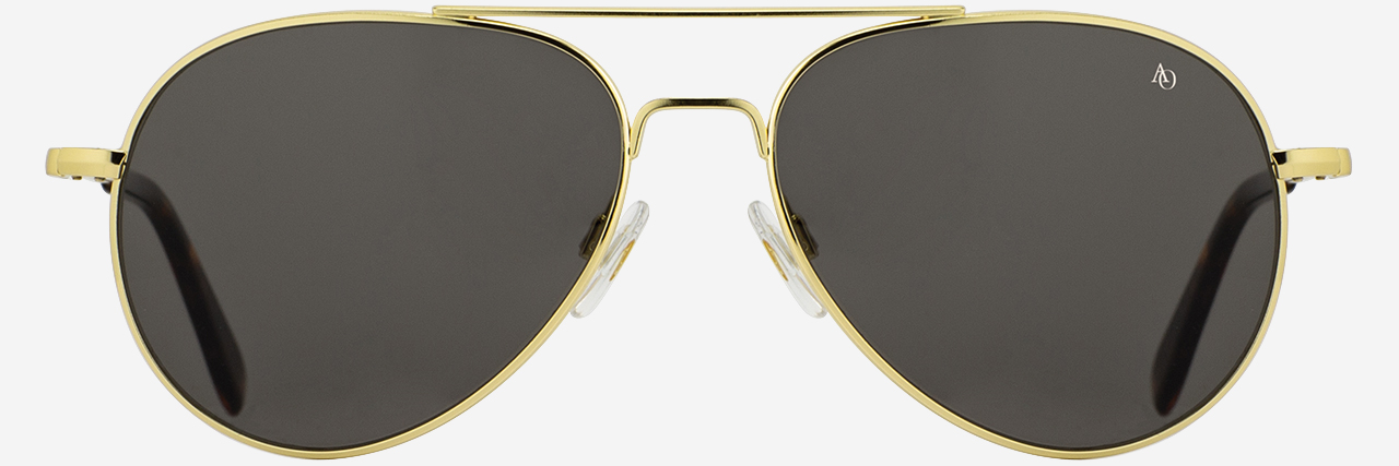 Bild für „Shoppen Sie unsere Vintage-Sonnenbrillen-Kollektion“.