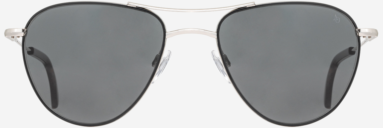 Bild für „Shoppen Sie unsere Golf-Sonnenbrillen-Kollektion“.