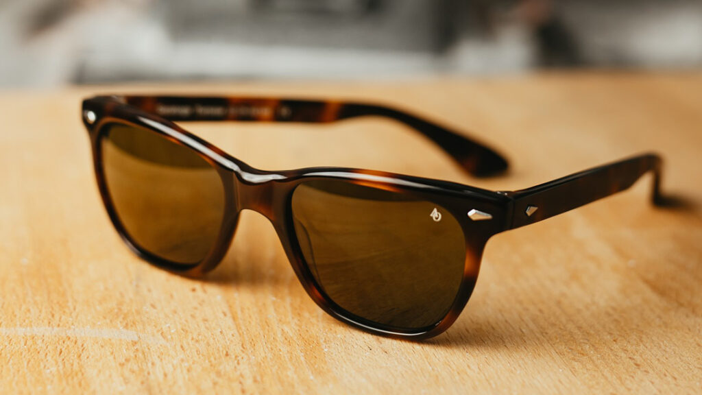 prescription glasses with polarized lenses protecting your eyes